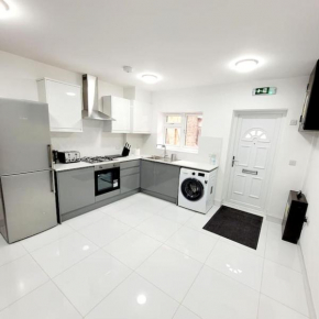 Apartment in East Ham, London